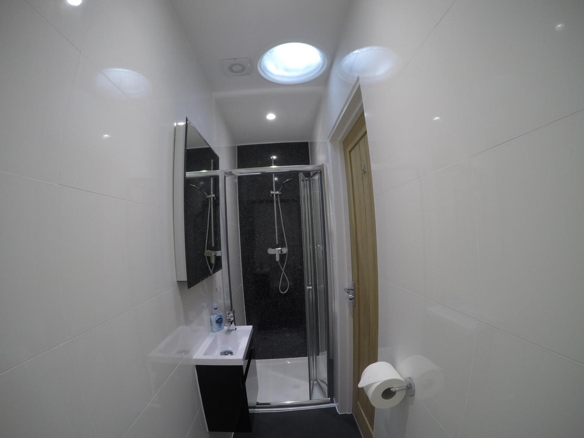 Deepcut Lodge Bed & Breakfast Self Service Camberley Eksteriør bilde